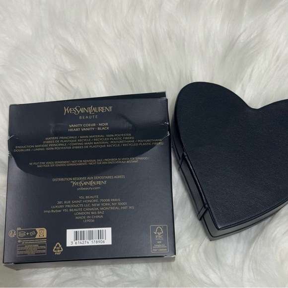 Yves Saint Laurent Heart-Shaped Black Case - Picture 7 of 7